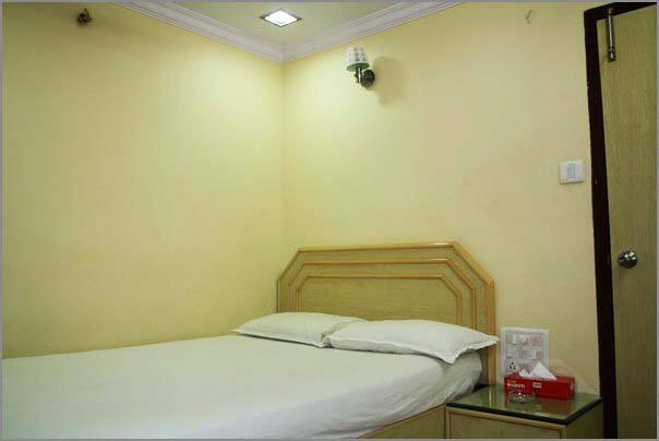 Diamond Guest House, Mumbai 5